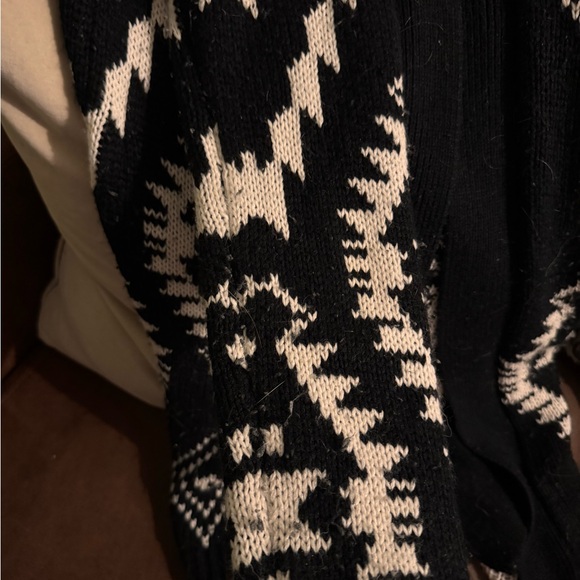 Cardigan 🖤 - Picture 5 of 6